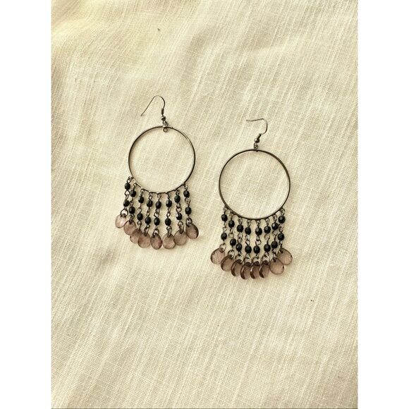 Y2K boho gun metal beaded earrings - Picture 1 of 2